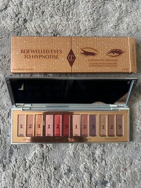 Charlotte Tilbury Bejewelled Eyes To Hypnotise Eyeshadow Palette
